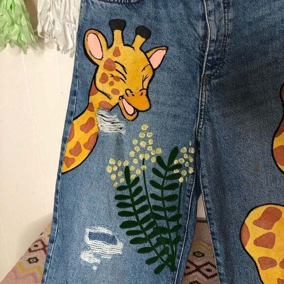 Giraffe Jeans Womens Printed Distressed Button Fly Boyfriend Jeans Blue Size 28 - Picture 3 of 7